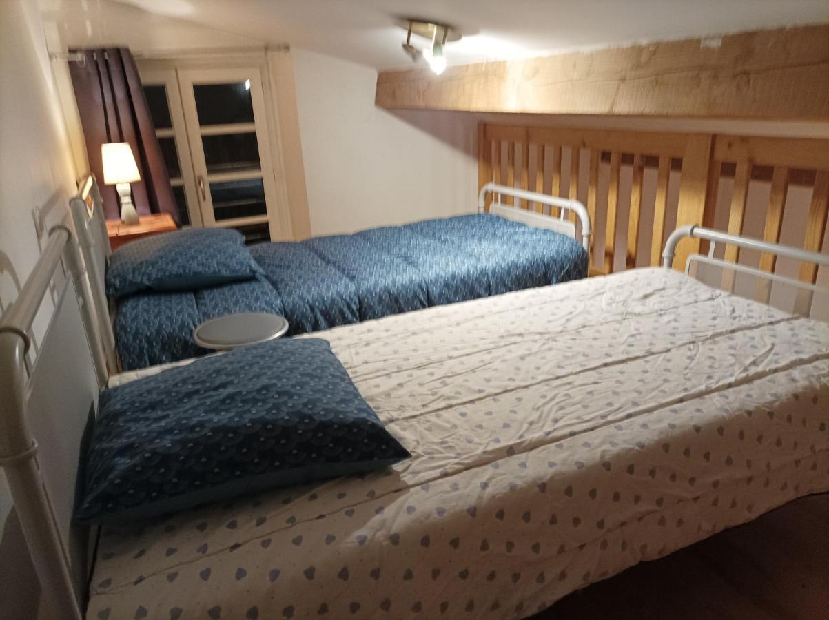 Gite Le Coumis 1370 Saint-Salvy-de-la-Balme Екстериор снимка