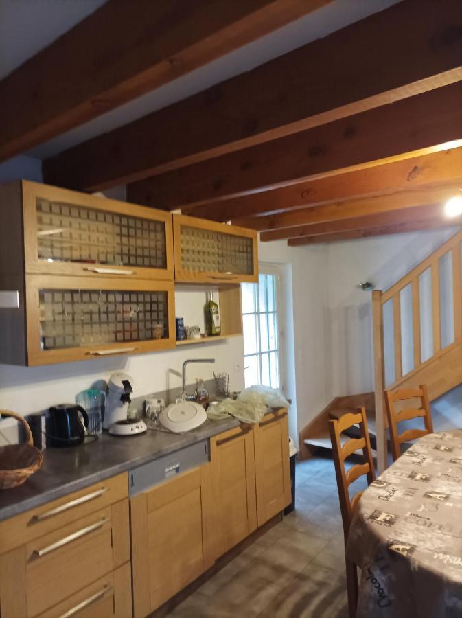 Gite Le Coumis 1370 Saint-Salvy-de-la-Balme Екстериор снимка