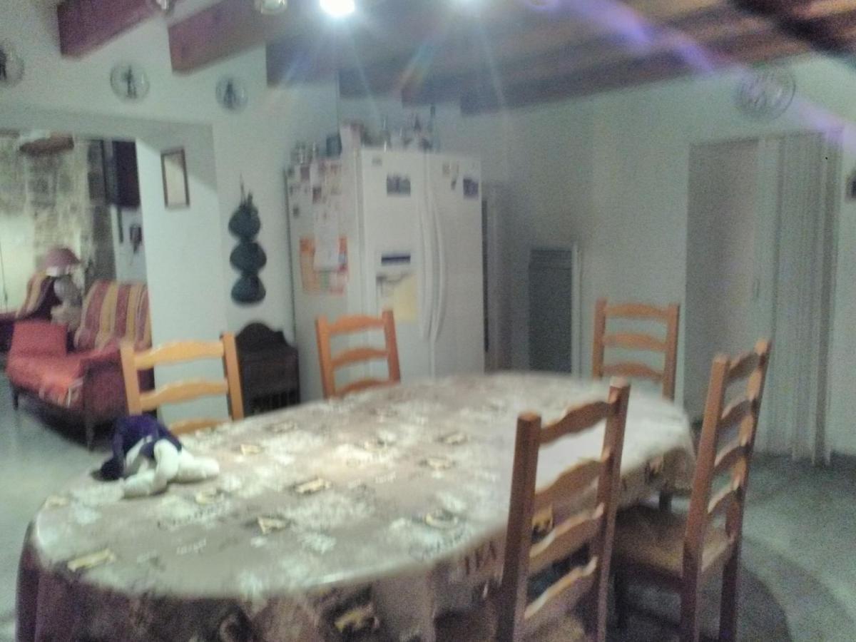 Gite Le Coumis 1370 Saint-Salvy-de-la-Balme Екстериор снимка
